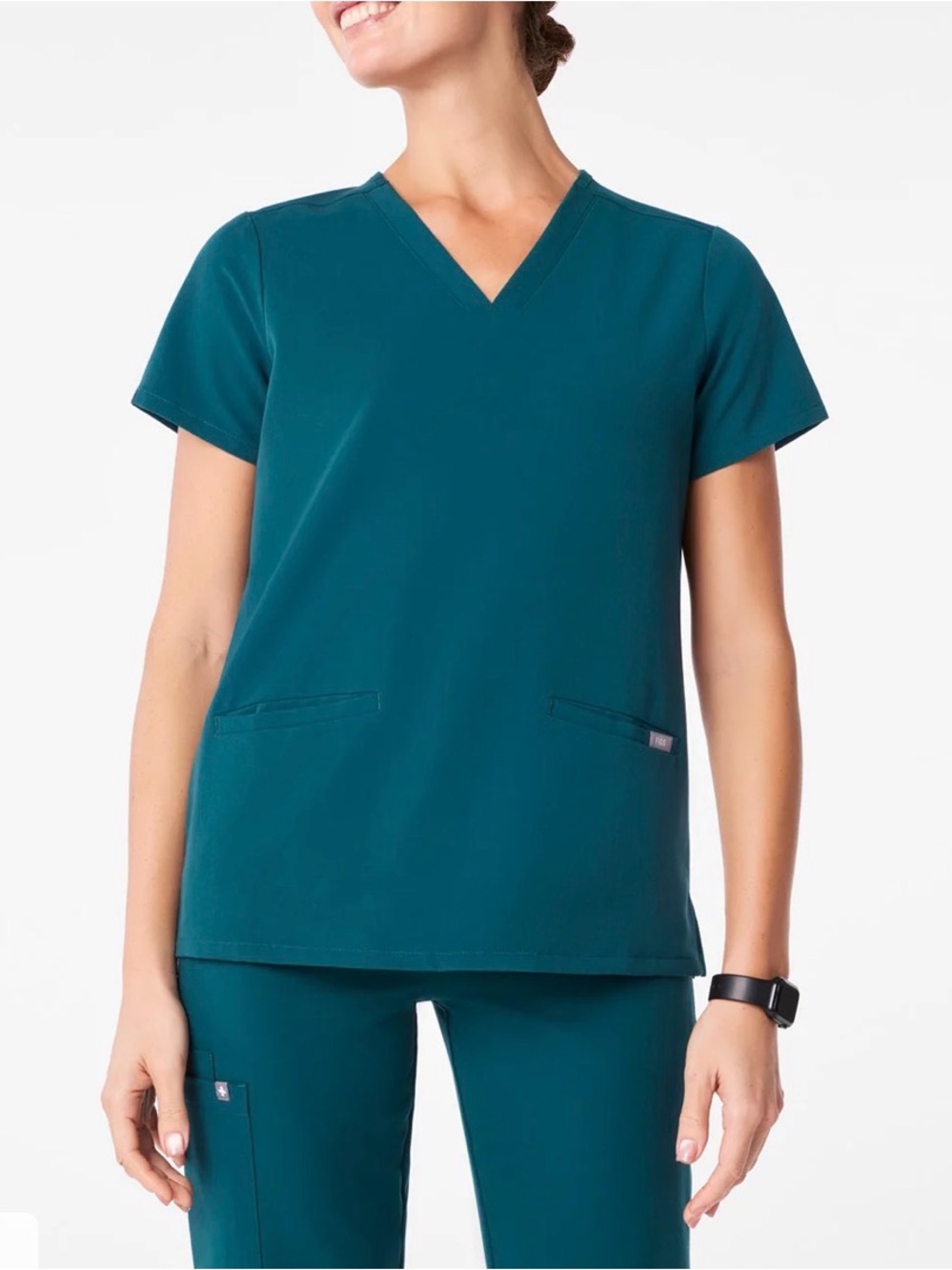 Figs Women’s V-Neck Casma Scrub Top in Teal